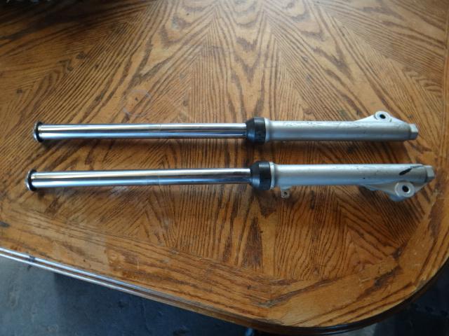 2003_yamaha_pw80_pw-80_50_forks_front suspension_dampers_tubes