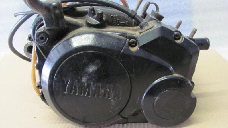 Yamaha blaster 200  yfs200 engine motor bottom end crank cases parts 