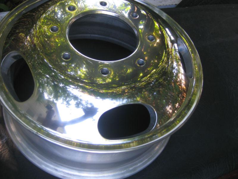 2 polished front f350 dually 17 6.5 nice oem aluminum wheels