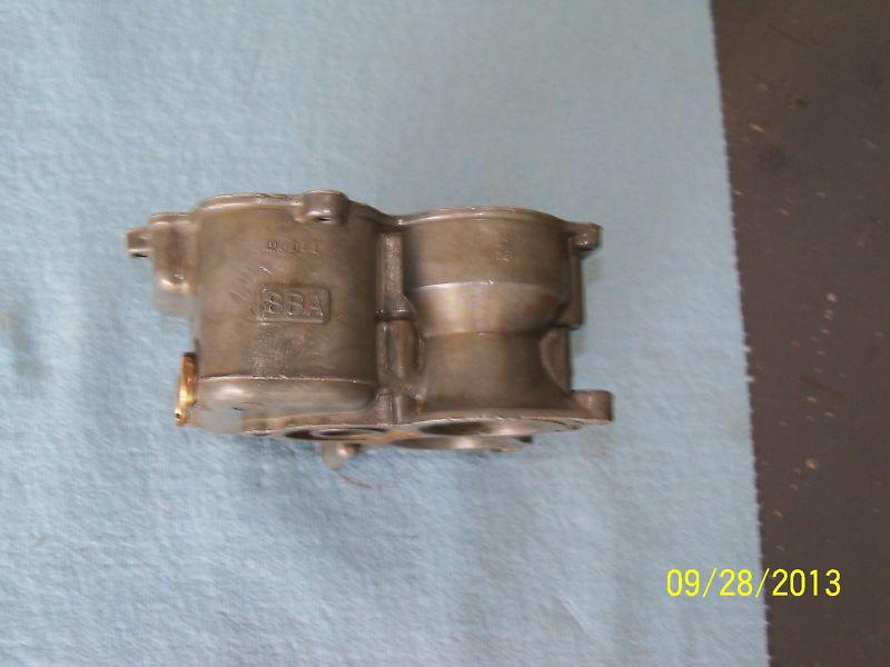 Ford carburetor mid-section 8ba (nice parts)