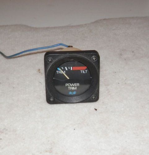 Medallion power trim gauge - good condition