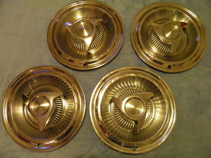 1963 pontiac set (4) spinner 3-bar y-9 hubcaps hubcap wheelcovers - outstanding!