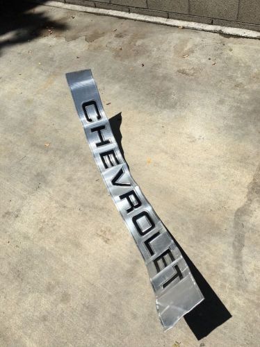 Chevrolet tailgate panel emblem aluminum