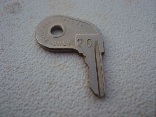 Omc evinrude johnson oem key # 20 stamped. 73 series pistol grip. 1973 to 1977