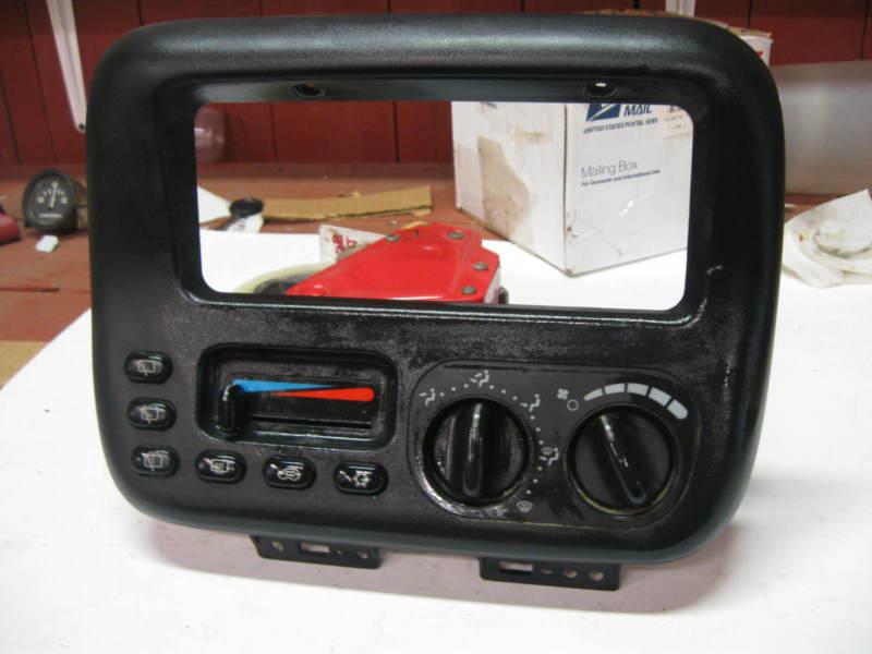 99 plymouth voyager  bezel / climate temperature air control panel