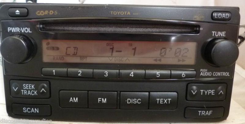 04-08 toyota matrix radio 6 disc cd player 86120-02410 a51817 *