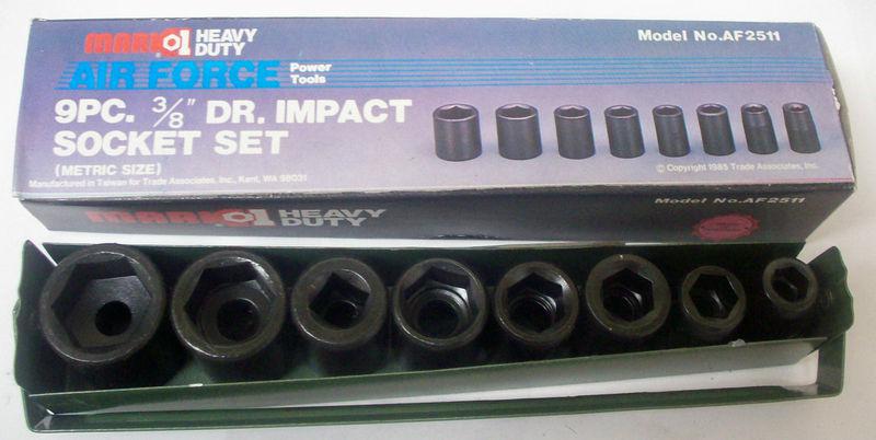 Heavy duty 9 pc. 3/8" drive metric impact socket set in metal carry case 