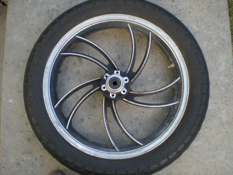 1981 1982 1983 yamaha virago xv750 xv 750  front alloy wheel tire rim