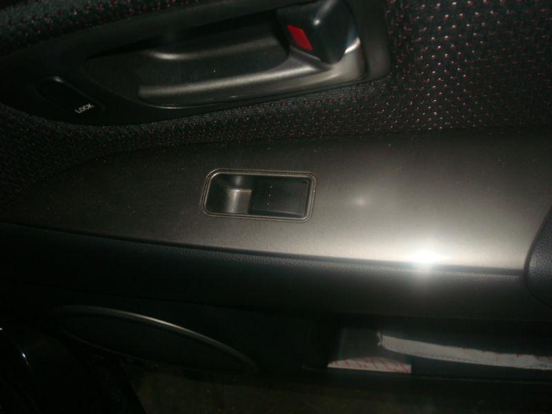 2007 mazda 3 hatchback passenger front window switch