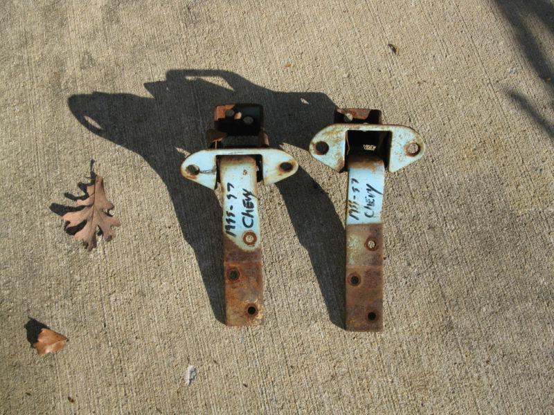 1955- 56 57 chevy belair, right upper and lower door hinges