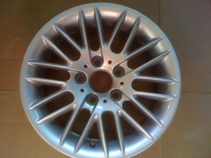 01 02 03 2001 2003 bmw 525i 530i 540i 16" silver wheel oem factory rim #82 59350