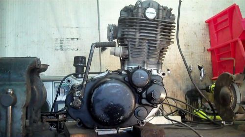 Yamaha sr500 xt 500 engine