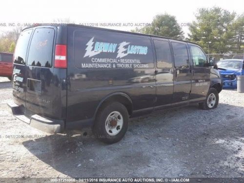 2006 chevrolet express v8 6.6l diesel g2500 righ front door w/o panel and mirror