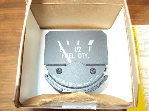 Cessna 28v fuel gage p/n 6246-00657, new with 8130-3 (182 etc. gas gauge)