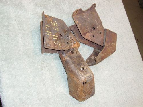 1937  packard 120  transmission mounts. cores.