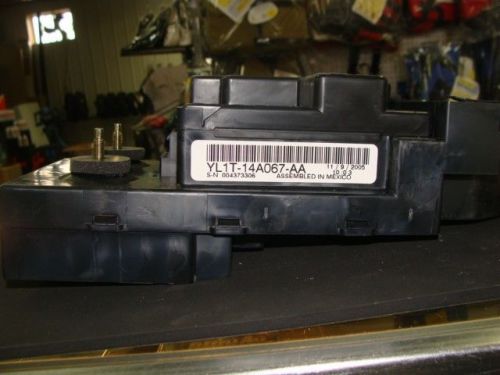 Ford fuse box 2000 ford ecpedition/ 2000 lincoln navigator yl1z-14a068-aa