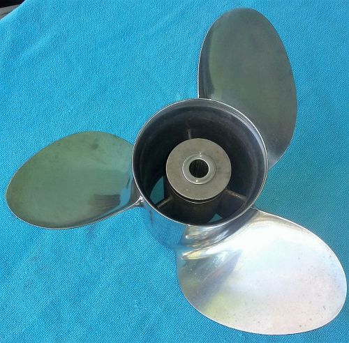 Suzuki marine - 18 pitch - stainless steel propeller part # 99105-0020-18p
