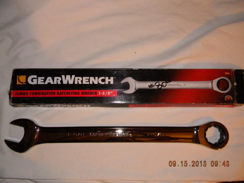 Gearwrench 9046d 1-5/8" jumbo ratcheting socket wrench
