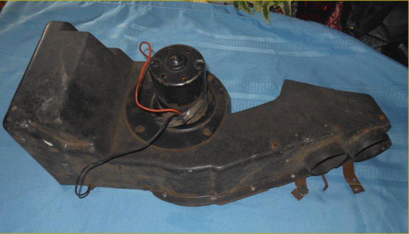 1961-66 ford f100 heater assembly single speed, no core. works good oem original
