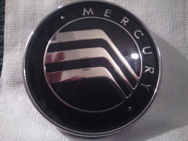 1999-02 mercury cougar trunk emblem