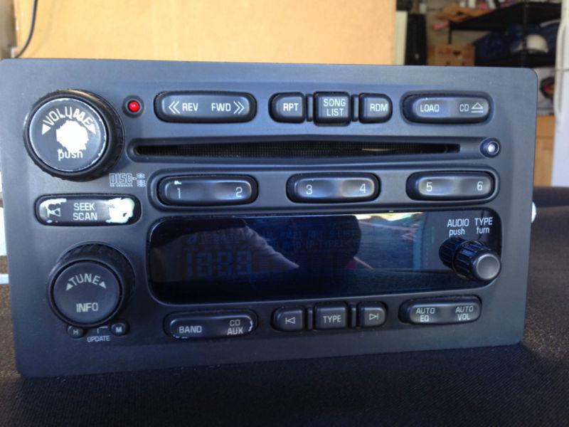 03-05 chevrolet/gmc radio 6 disc cd player