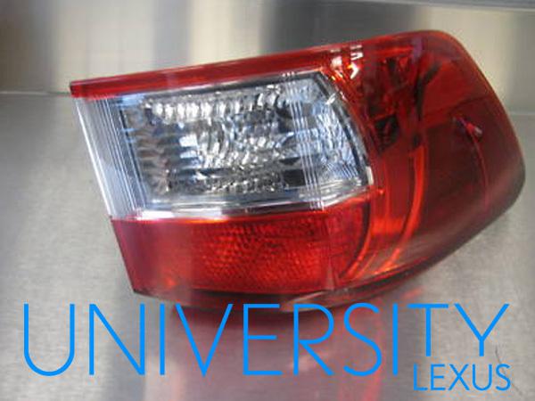 New oem 2008-2013 lexus is-f passenger rear outer tail lamp, light - right