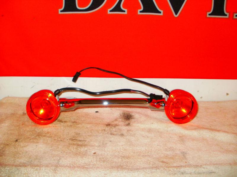 Harley-davidson oem bullet rear turn signal bar with lights '99 - '08