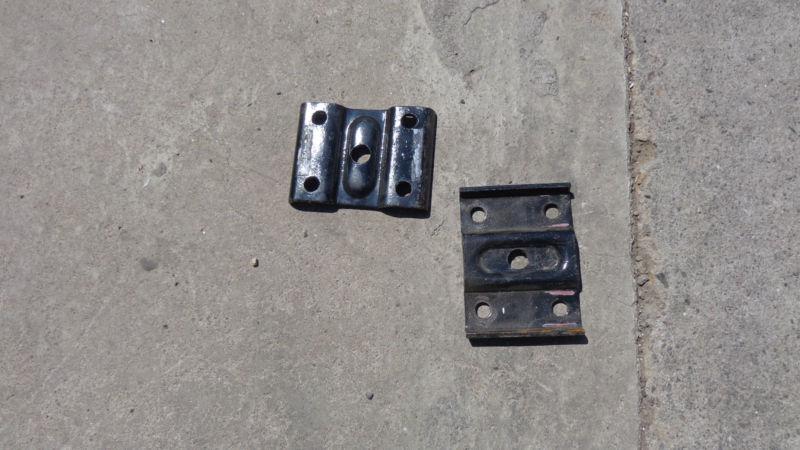Early ford bronco 1966-1977 factory leaf spring mounting plates holders 4x4  