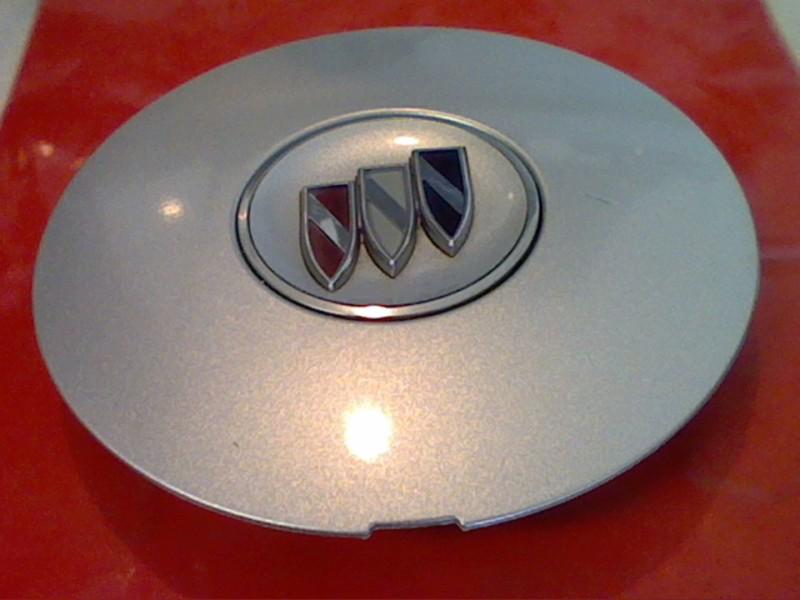 1997-2004 buick century regal  center cap hub cap plastic silver 15" rim  c1  7"