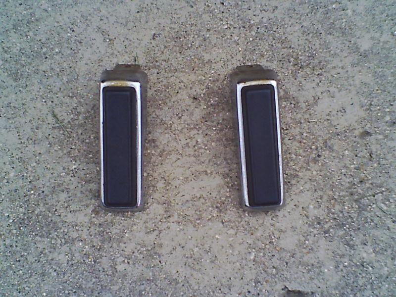 1986 pontiac parisienne chrome/rubber bumper guards - used  