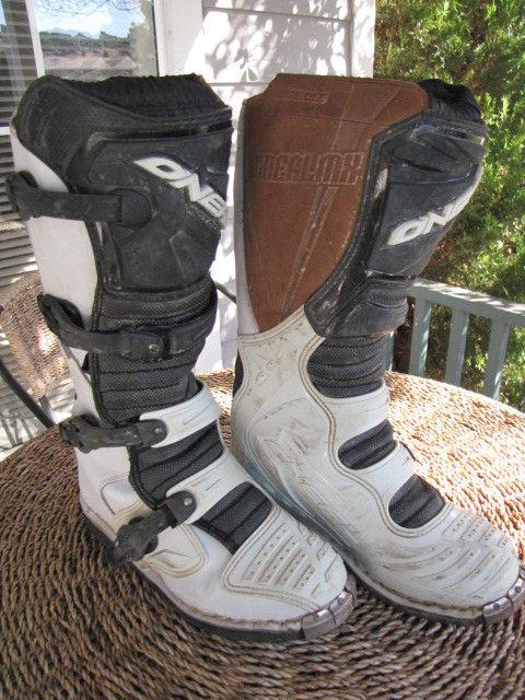 O'neal oneal mx element moto motorcycle boots ~white w/ black trim ~ size 10 guc