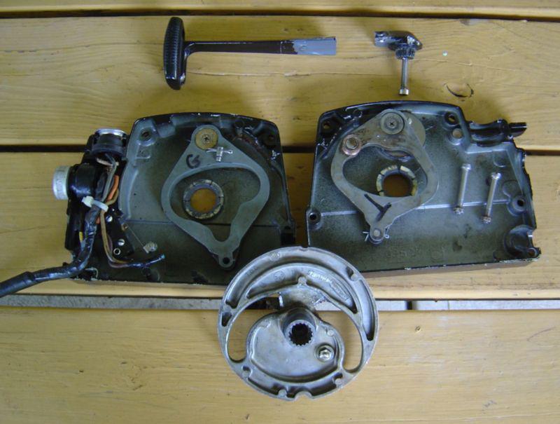 Parts. mercury mercontrol remote control box with an original key. for parts