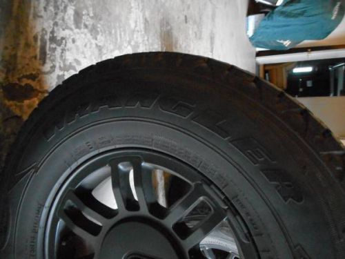 Hummer h3 spare tire almost new