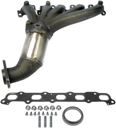 Exhaust manifold with integrated catalytic converter dorman 674-703