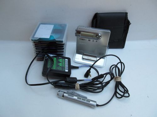 Sony mz-n10 mini disc recorder with 10 discs