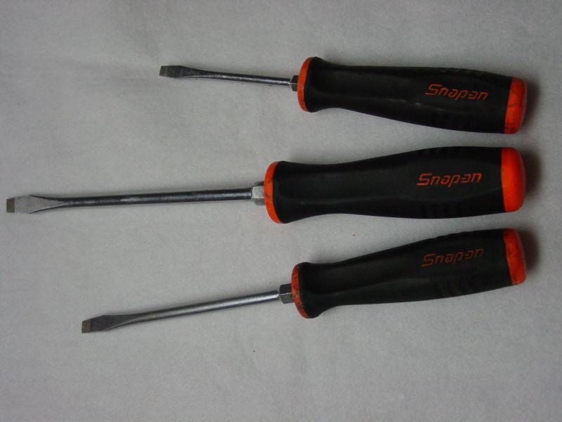 Set of 3 snap-on soft grip screwedrivers # sgd4, sgd6,sgd8