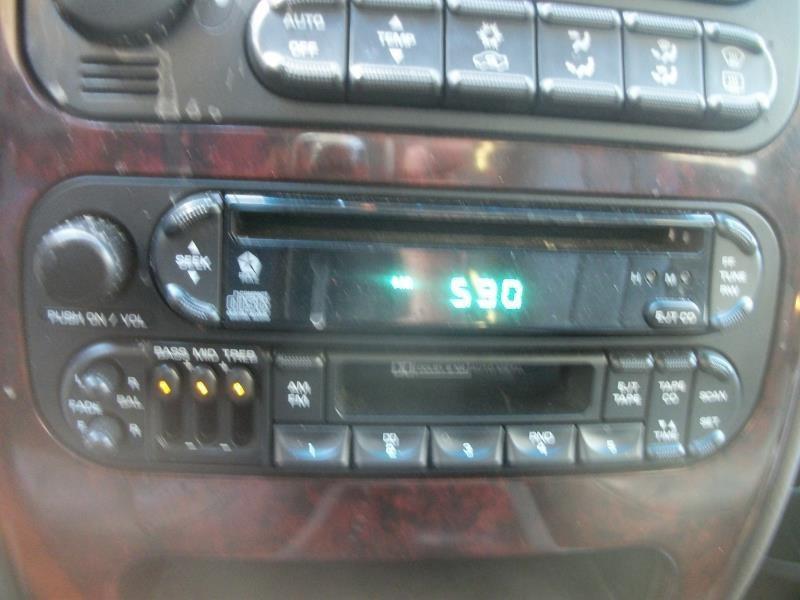 99 00 jeep grand cherokee audio equipment recvr am-fm-stereo-cass-cd player-w/eq