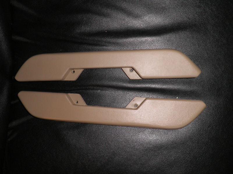 Set of 2~padded arm rests, plastic, saddle tan~buick/chevy/olds~very good 