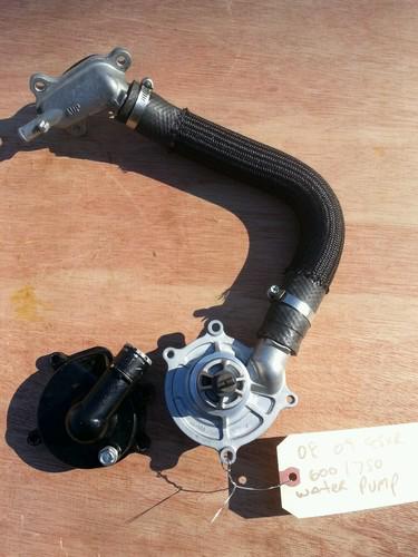 08 09 gsxr 600 & 750 water pump assembly with one hose