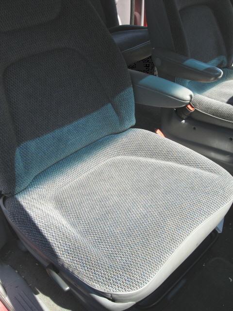 Passenger bucket seat chrysler, dodge, voyager minivans