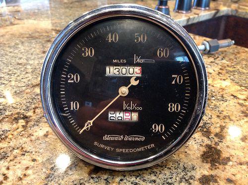 Vintage stewart warner crescent pointer survey speedometer gauge for a 1932 rod 