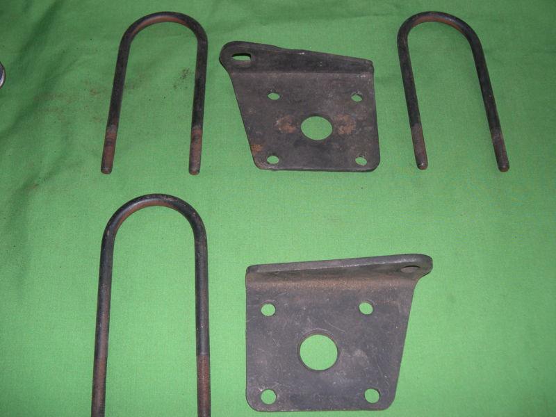  mga rear leaf spring mounting link plates and 3 u-bolts