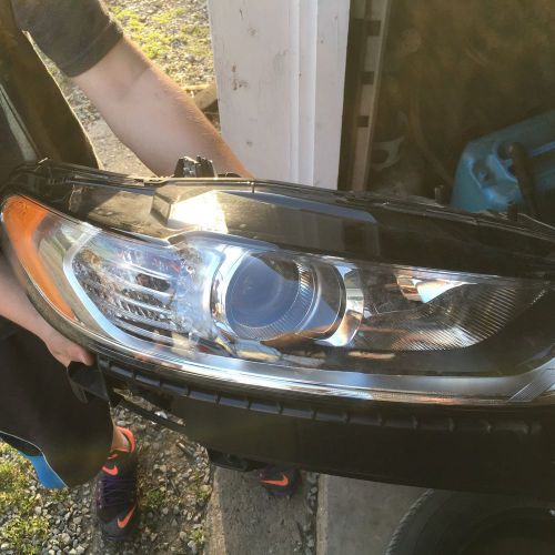 2013-2015 ford fusion right oem headlight