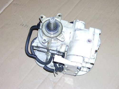 Scott mcculloch outboard motor power head block engine assembly 7.5hp 1960 good