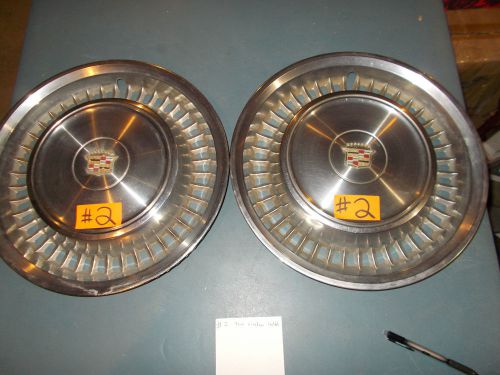 Vintage cadillac hub caps (2)