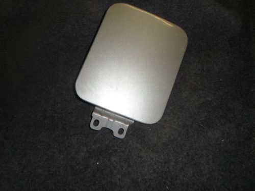 Mitsubishi 3000gt / stealth fuel gas tank filler door lid panel cover silver