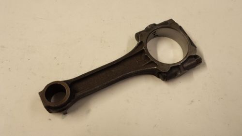 Pontiac v-8 cast connecting rods: reconditioned