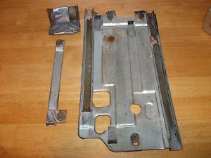 1967 1968 mercury cougar rear drivers window mounting bracket