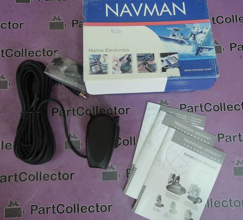 New navman depth transducer 200 khz, rca plug aa002156p