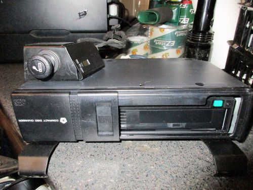 1995-2000 chrysler cirrus  compact disc changer